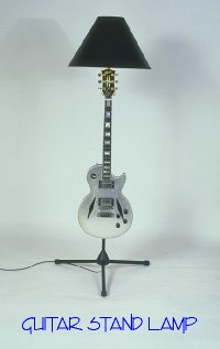 Guitar Stand Lamp/1